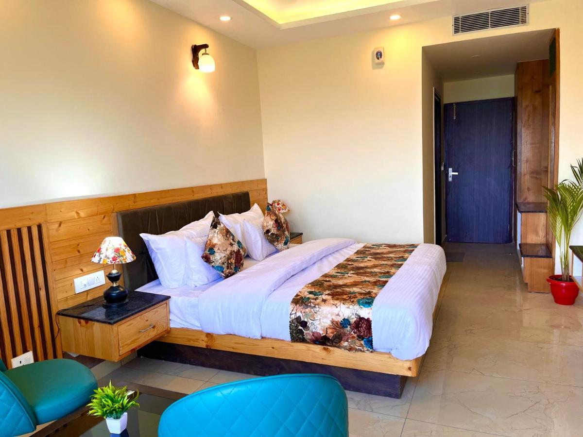 The Pinerock Resort, Masuri Exterior foto